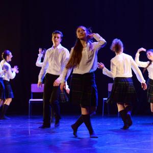 Fotografía de Equilibrios contrarios - Conservatorio de Danza